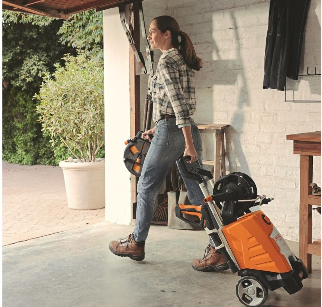 10 noi spălătoare cu presiune în gama STIHL